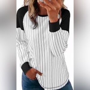 Acelitt Striped long sleeve crewneck t-shirt 
, size S ,  NWT